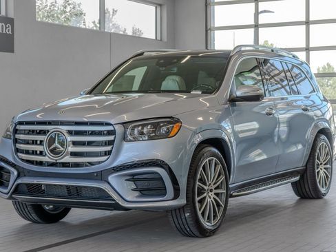 New 2026 Mercedes-Benz GLS 580 4MATIC image 25