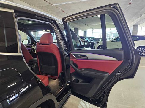 Used 2023 BMW X3 xDrive30i w/ Premium Package AWD/4WD image 28