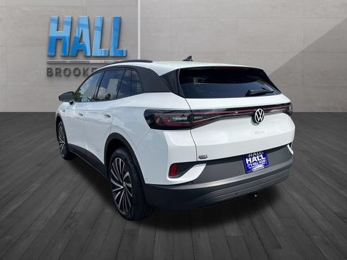 Certified 2025 Volkswagen ID.4 Pro AWD/4WD image 3