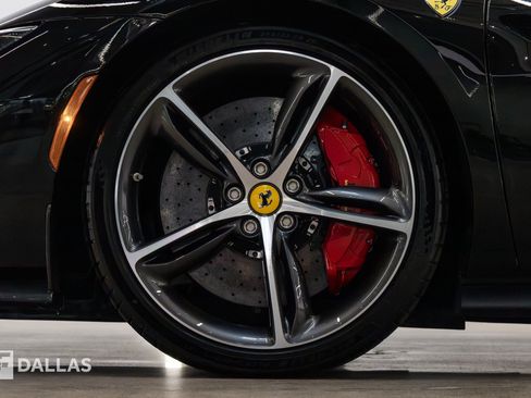 Used 2023 Ferrari 296 GTS RWD image 2