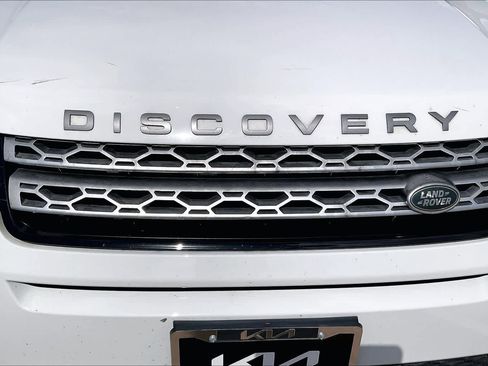 Used 2016 Land Rover Discovery Sport HSE AWD/4WD image 32