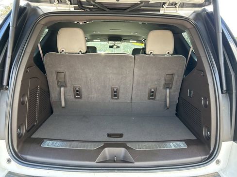 Used 2022 Chevrolet Tahoe Z71 image 58