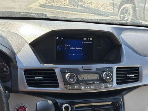 Used 2016 Honda Odyssey EX-L image 24