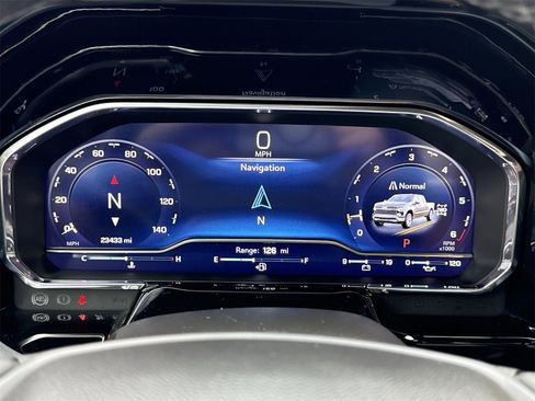 Used 2024 Chevrolet Silverado 1500 RST image 18