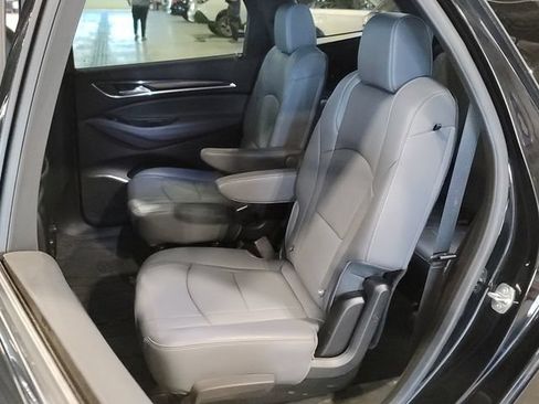 Used 2024 Buick Enclave Essence w/ Sport Touring Edition AWD/4WD image 28
