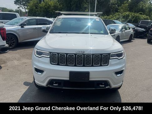Used 2021 Jeep Grand Cherokee Overland AWD/4WD image 2