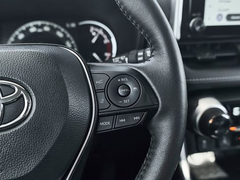 Used 2025 Toyota RAV4 XLE w/ Weather Package image 24