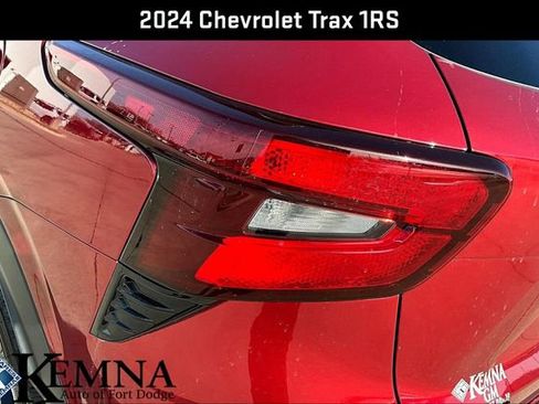 Used 2024 Chevrolet Trax RS w/ Driver Confidence Package image 24