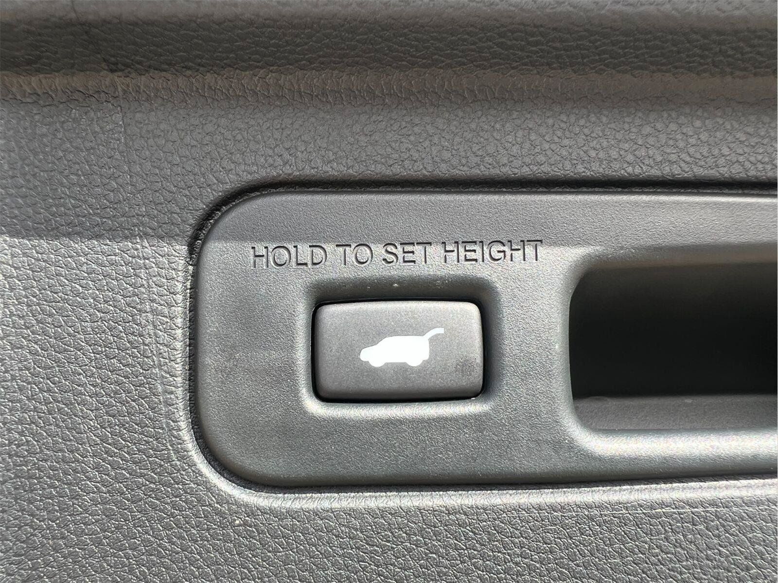 Used 2023 Honda Pilot Elite image 22