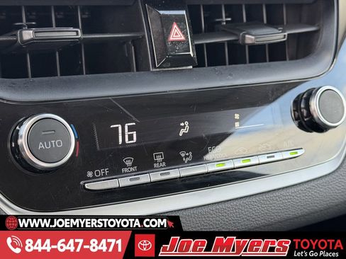 Used 2024 Toyota Corolla LE image 20