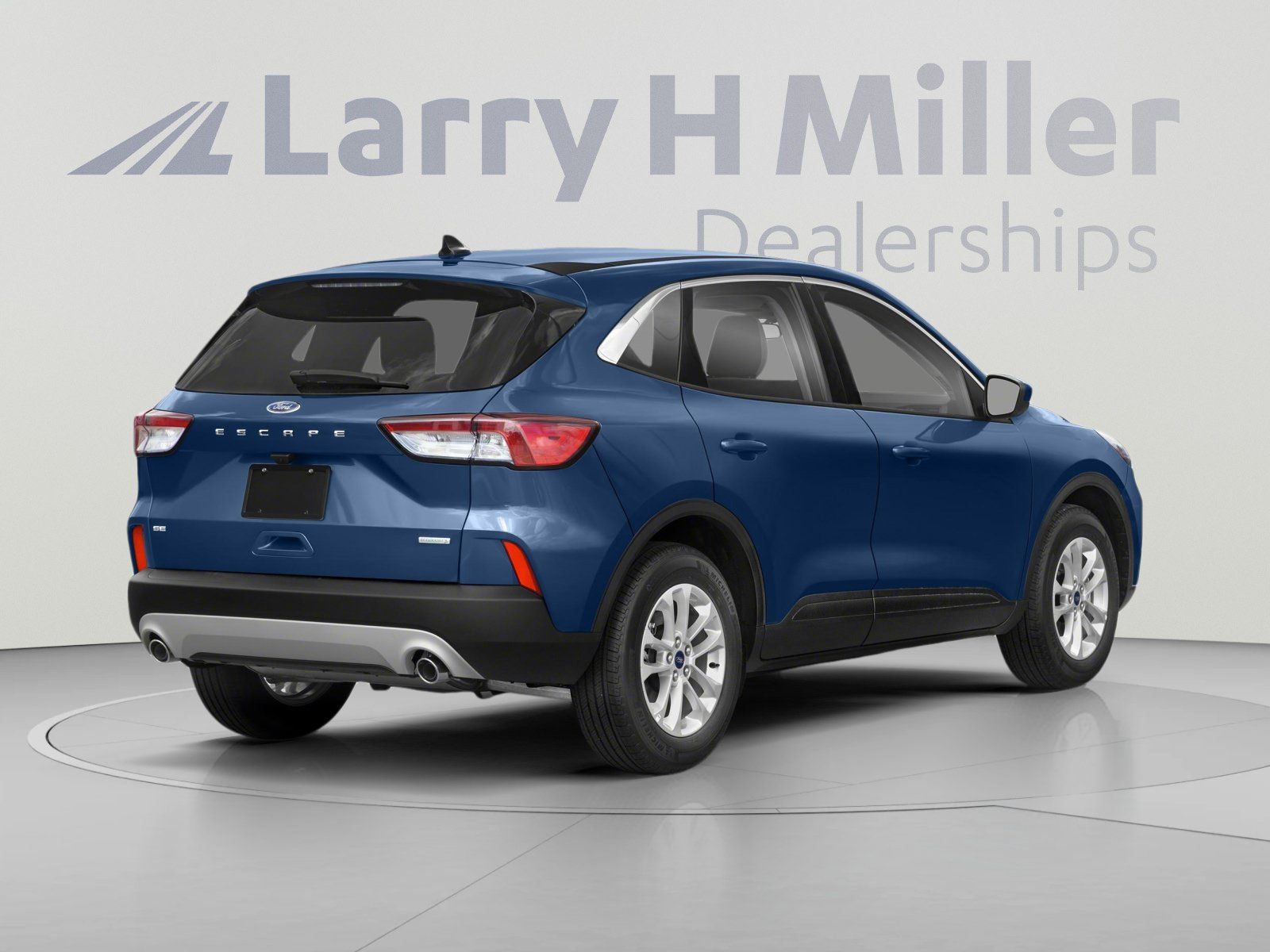 Used 2022 Ford Escape SE w/ Convenience Package FWD image 2