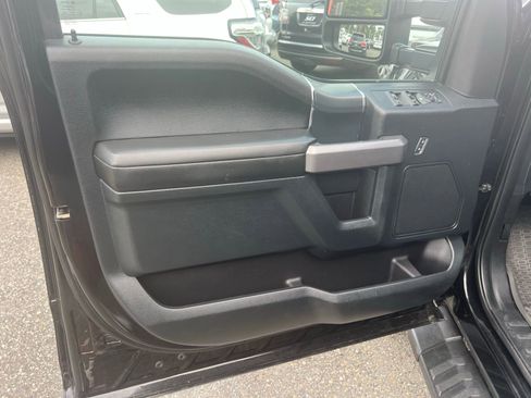 Used 2020 Ford F150 XLT w/ Equipment Group 302A Luxury image 10