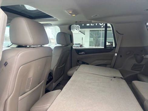 Used 2016 GMC Yukon SLT image 9
