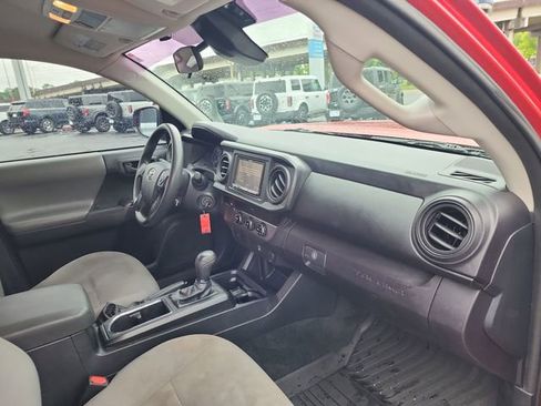 Used 2018 Toyota Tacoma SR w/ SR Convenience Package RWD image 12