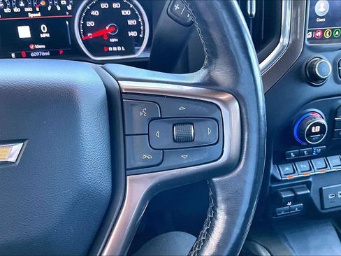 Used 2021 Chevrolet Silverado 1500 High Country w/ Technology Package AWD/4WD image 8