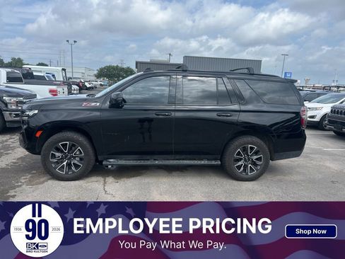 Used 2022 Chevrolet Tahoe Z71 w/ Luxury Package AWD/4WD image 1