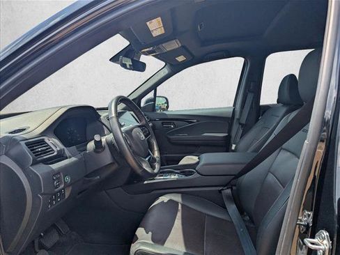 Used 2024 Honda Ridgeline Black Edition image 12