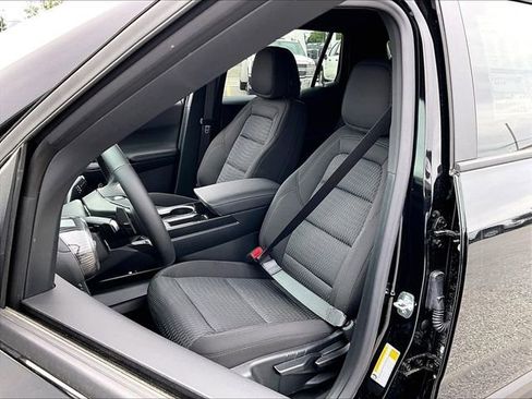 New 2026 Chevrolet Equinox LT FWD image 10