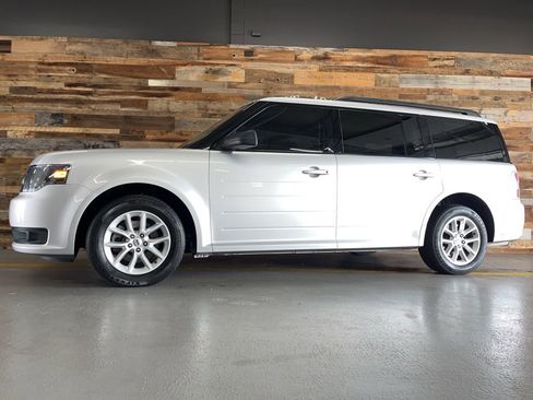 Used 2019 Ford Flex SE FWD image 67