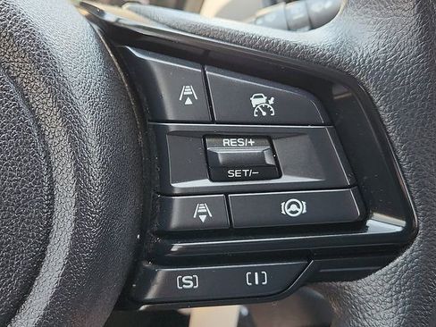 Used 2024 Subaru Crosstrek 2.0i AWD/4WD image 17