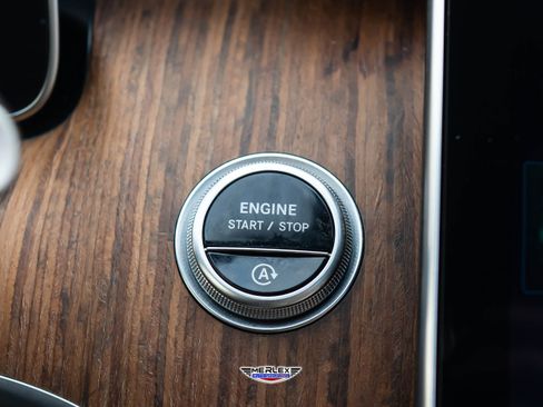 Used 2022 Mercedes-Benz C 300 4MATIC Sedan w/ Exclusive Trim Package image 33