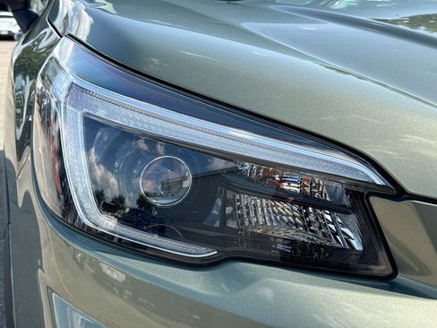 Used 2021 Subaru Forester Premium AWD/4WD image 37