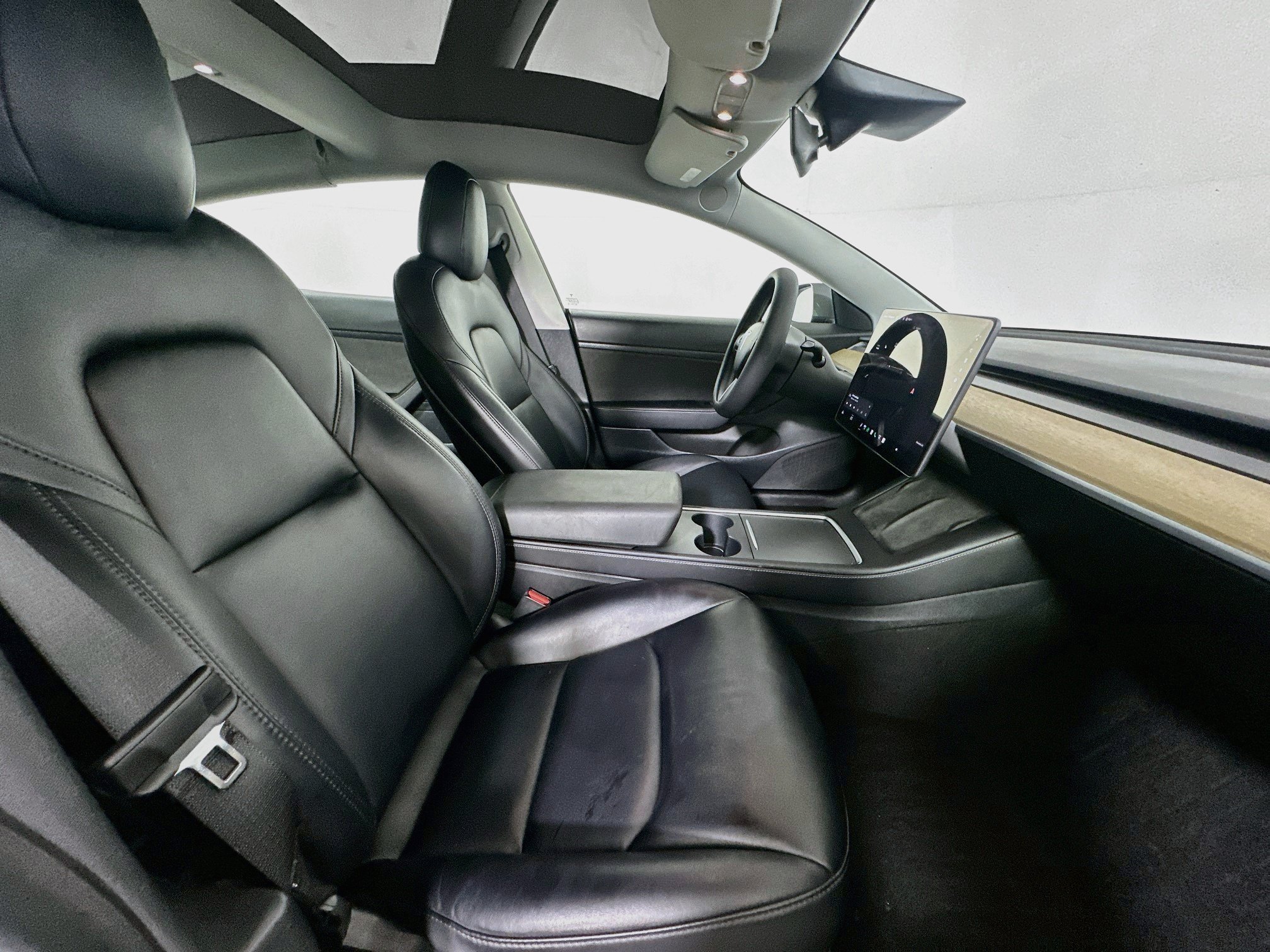 Used 2021 Tesla Model 3 Standard Range Plus RWD image 31