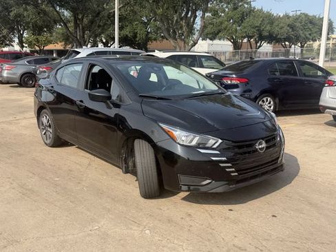 Used 2024 Nissan Versa S w/ S Plus Package FWD image 3