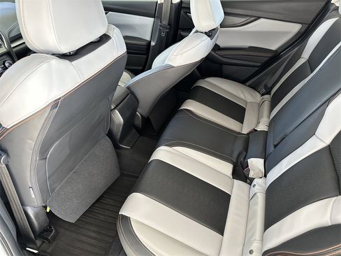 Used 2019 Subaru Crosstrek 2.0i Limited w/ Moonroof Package w/Navigation image 30