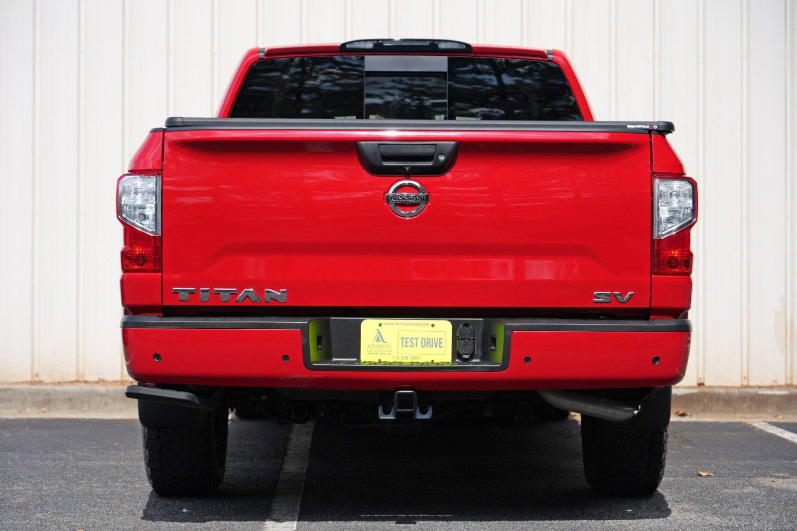 Used 2021 Nissan Titan SV w/ SV Convenience Package RWD image 9