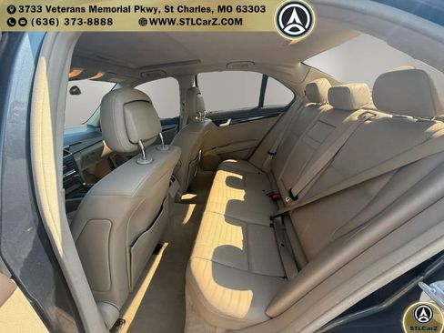 Used 2014 Mercedes-Benz C 300 4MATIC Sedan image 11
