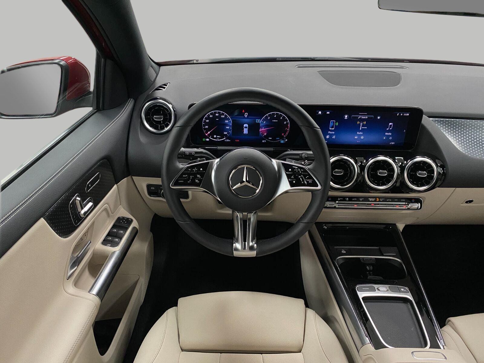 Certified 2026 Mercedes-Benz GLA 250 4MATIC image 13