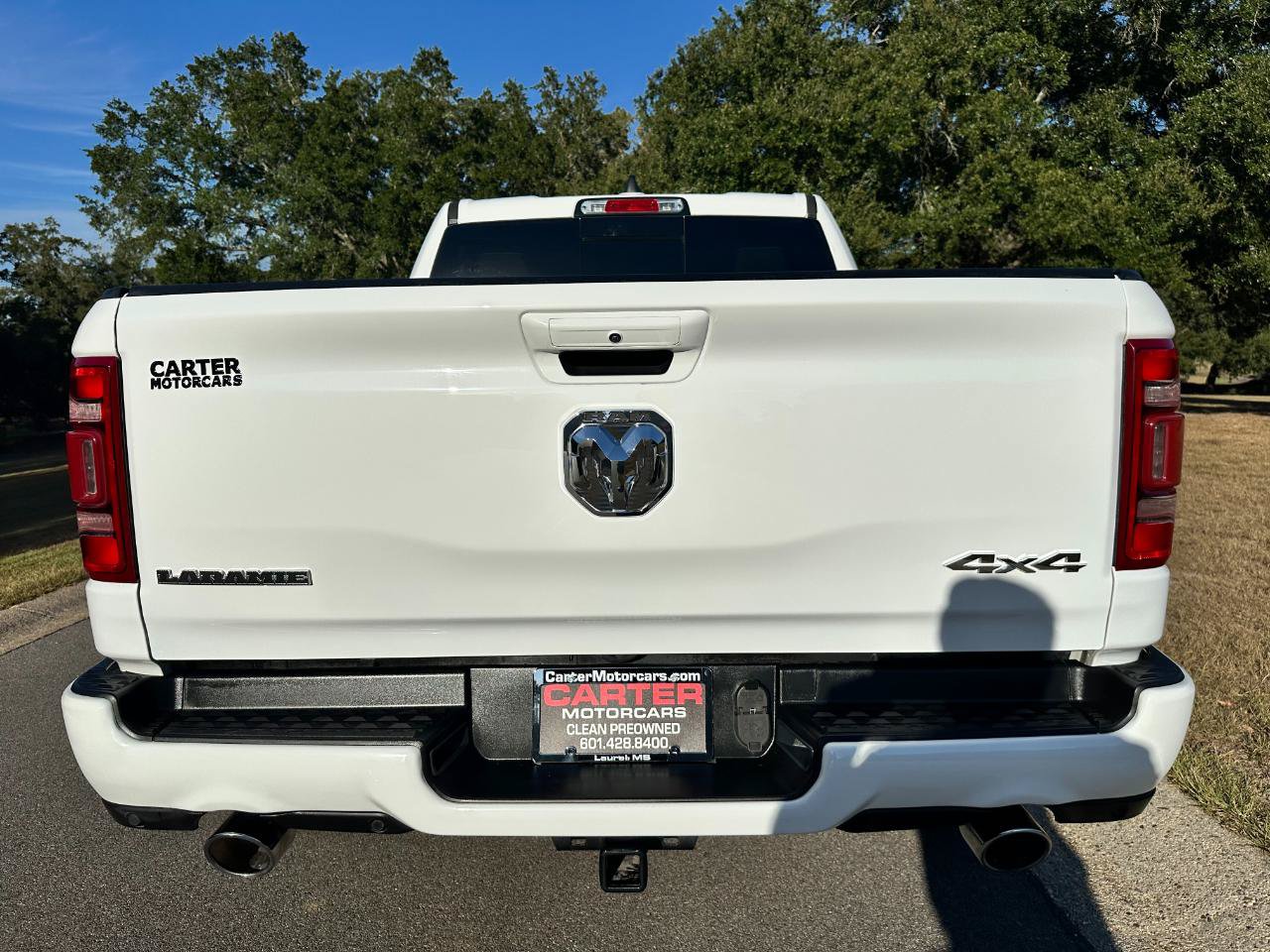 Used 2022 RAM 1500 Laramie w/ Sport Appearance Package AWD/4WD image 6