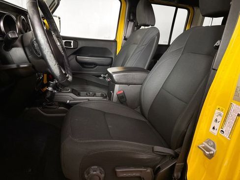 Used 2019 Jeep Wrangler Unlimited Sport S image 18