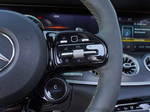 Used 2019 Mercedes-Benz AMG GT 63 S w/ Driver Assistance Package image 15