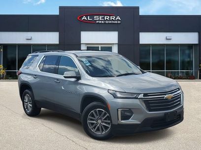 Used 2023 Chevrolet Traverse LT
