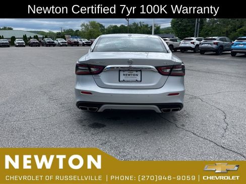 Used 2022 Nissan Maxima SV w/ Floor Mat Group FWD image 41