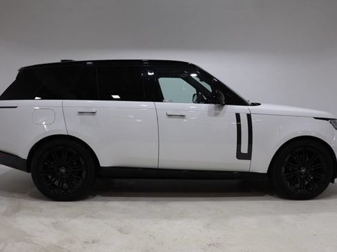 Used 2023 Land Rover Range Rover SE AWD/4WD image 8