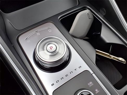 New 2025 Kia Sorento EX w/ EX Panoramic Sunroof Package image 6
