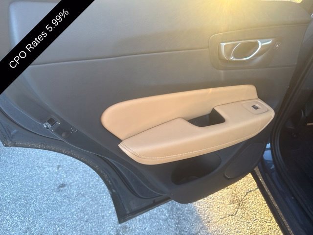 Used 2024 Volvo XC60 B5 Ultimate w/ Climate Package AWD/4WD image 17