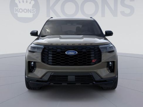 New 2026 Ford Explorer ST w/ Sun And Sound Package image 8