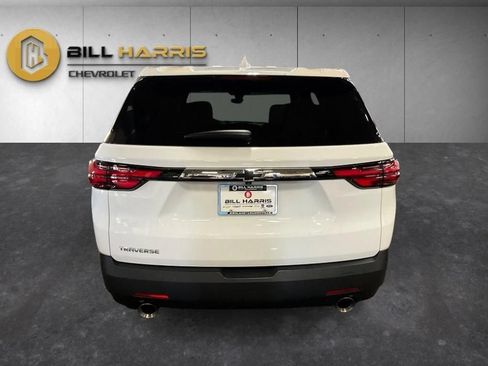Used 2023 Chevrolet Traverse LS FWD image 11