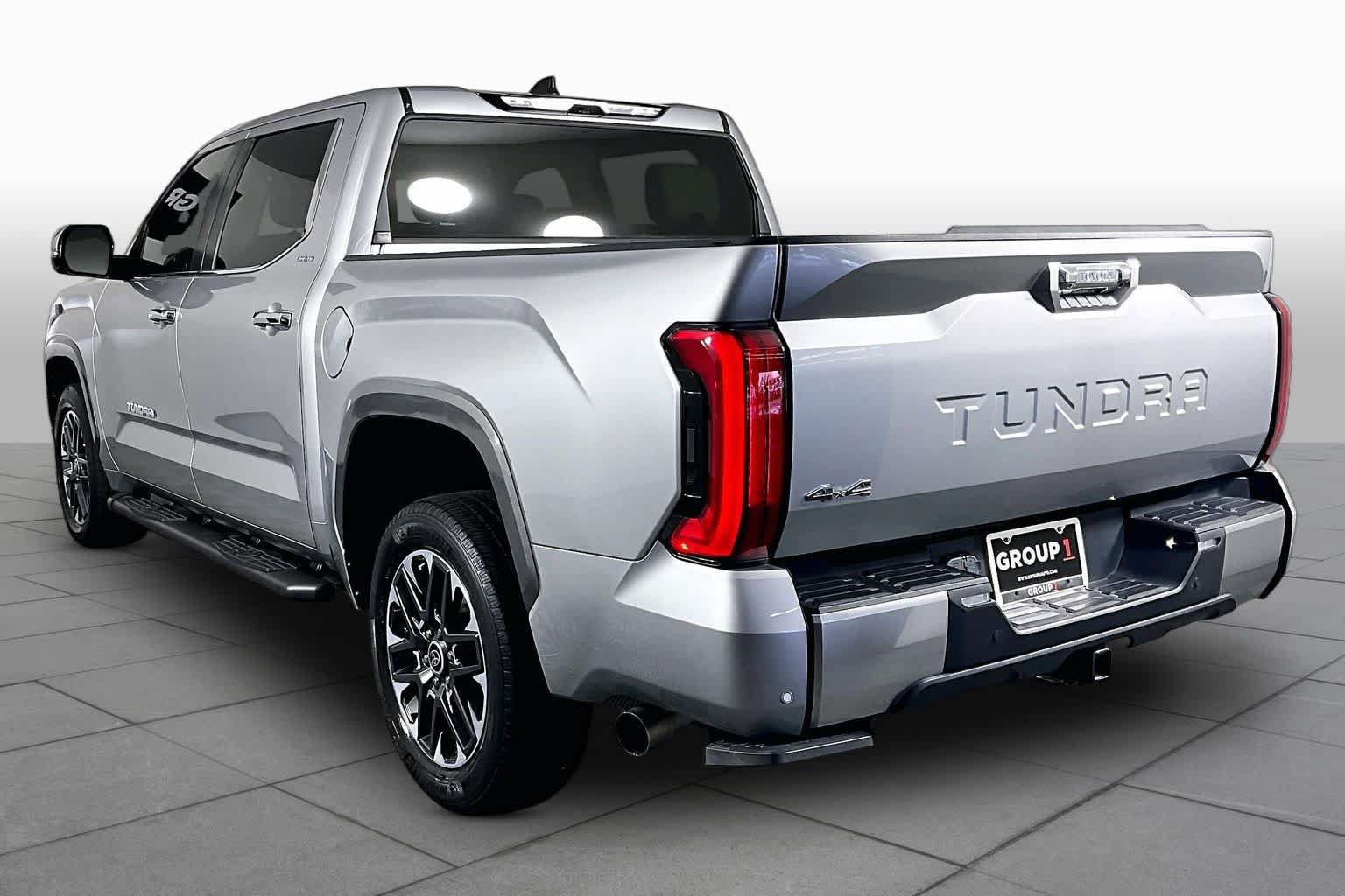 Used 2024 Toyota Tundra Limited w/ Power Package AWD/4WD image 11