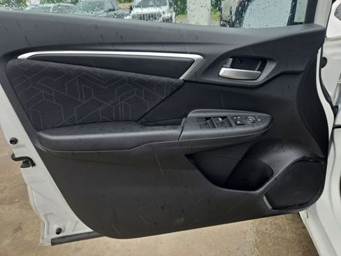 Used 2016 Honda Fit EX image 10