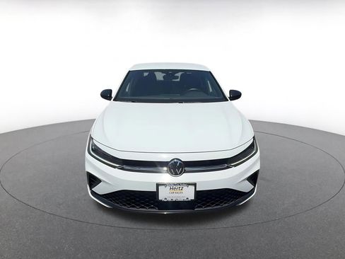 Used 2025 Volkswagen Jetta Sport FWD image 4