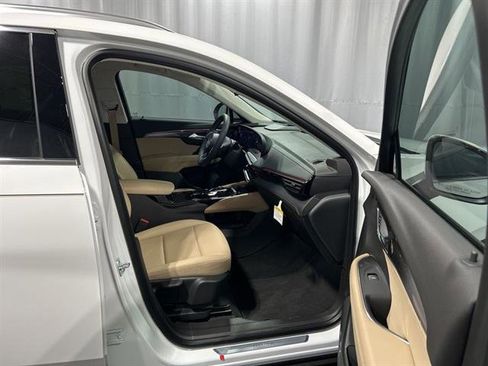 New 2025 Buick Envision Preferred image 18