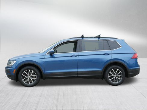 Used 2019 Volkswagen Tiguan SE w/ Panoramic Sunroof Package AWD/4WD image 4