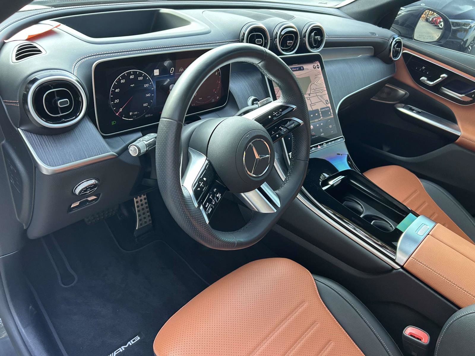 Used 2024 Mercedes-Benz GLC 300 4MATIC image 21
