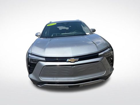 Used 2024 Chevrolet Blazer EV LT AWD/4WD image 9