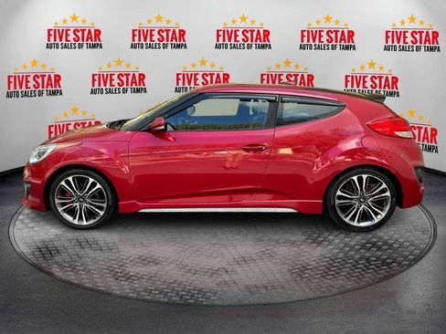 Used 2016 Hyundai Veloster Turbo image 4